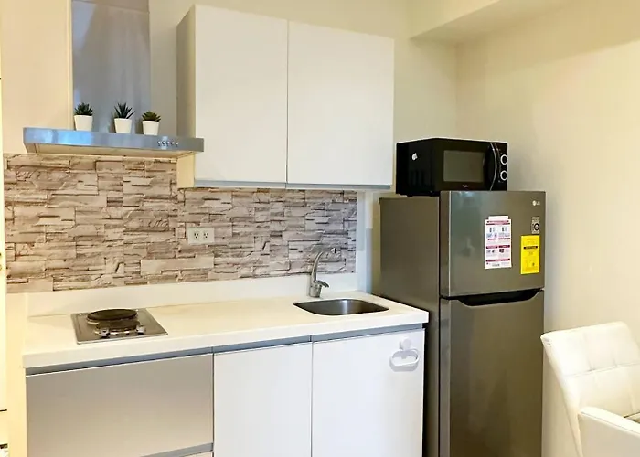 1br Condotel In Azure Urban Near Naia #bh1 Apartahotel 3*